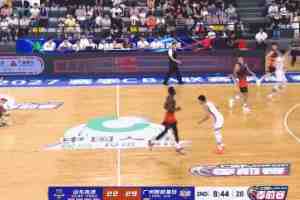这效率无敌！麦考尔半场仅出战9分钟 6中6&三分2中2轰14分2助